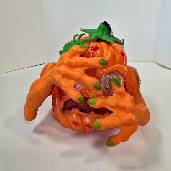 Halloween 1994 Spearhead Boglins Pumpkin Shakin' Mutant  90s Prop Tested Works - Picture 1 of 9